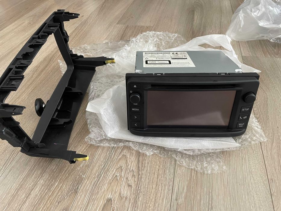 Заводско CD/Radio/Bluetooth Toyota RAV4 gen3