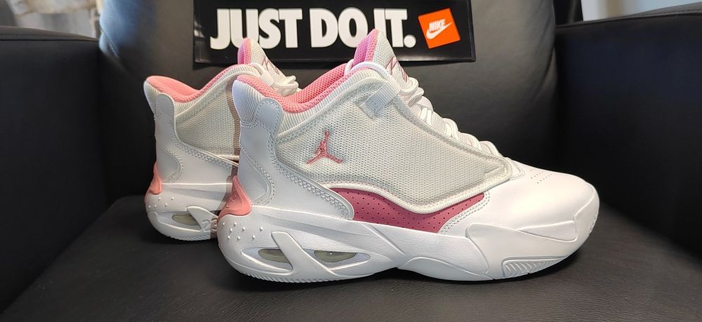 Nike Jordan Max Aura 4,номер 38,5