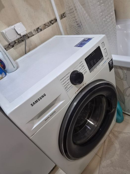 Продам стиральную машинку