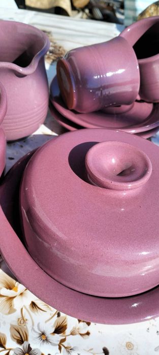 Продавам керамичен сервиз на кафе