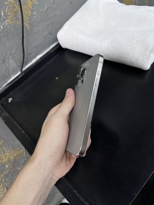 iphone 15 pro dakument karobka hamma narsasi ba yomks 80%