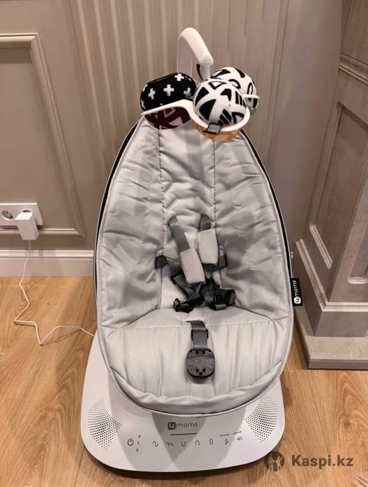 продам электро качель 4Moms