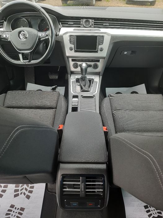 Vw.Passat B8 2017 2.0 tdi 150cp euro 6  247.000 km. Automat. Impecabil
