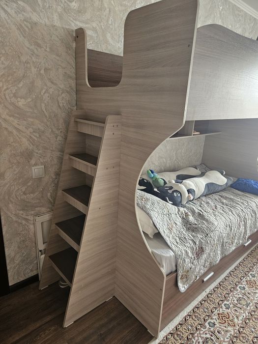 Двухъярусная кровать 95×230