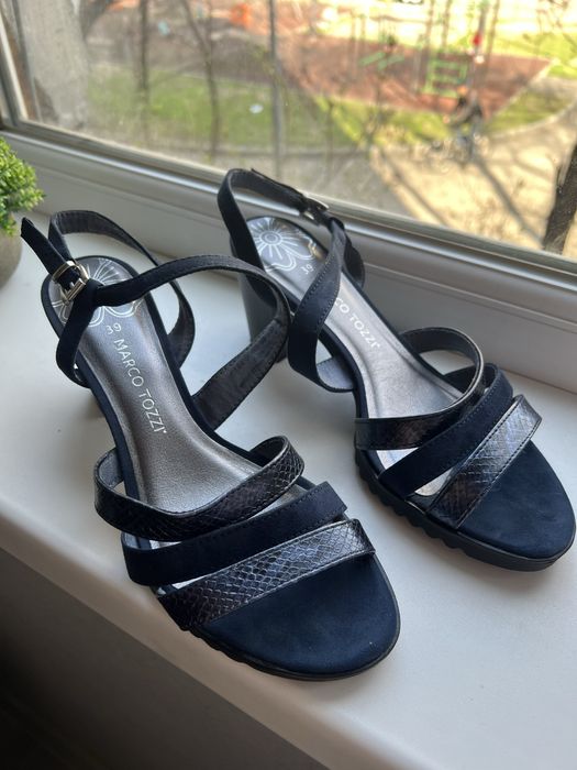 Босоножки Marco Tozzi 39 размер