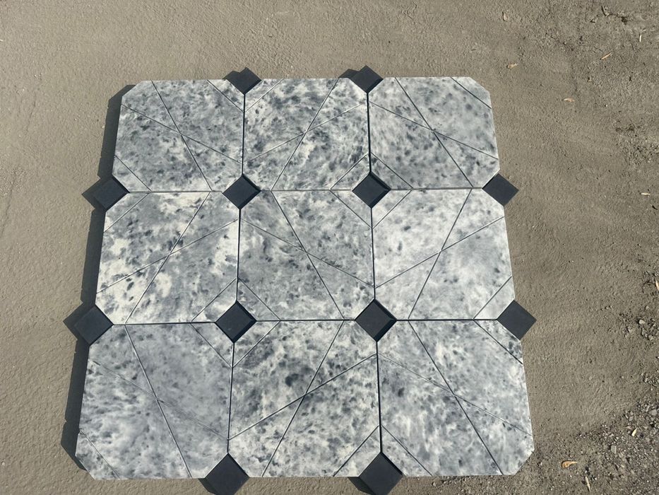 Брусчатка Алматы