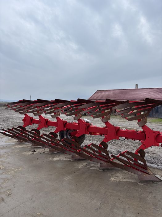 Vând plug Pottinger SERVO 6.50 (5+1)