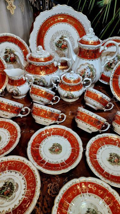 Чайно-кофейный сервиз Мадонна "Оскар". ГДР.  Дёшево !