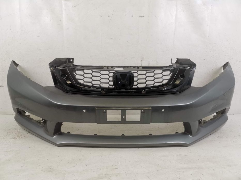 Хонда Сивик / Honda Civic 9 Sedan Преден бампер с радиаторна решетка H