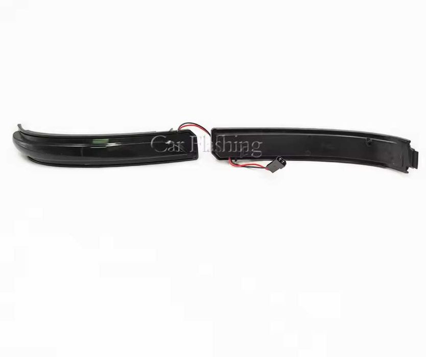 Динамични бягащи мигачи за огледалата за Мерцедес Mercedes W169 W245