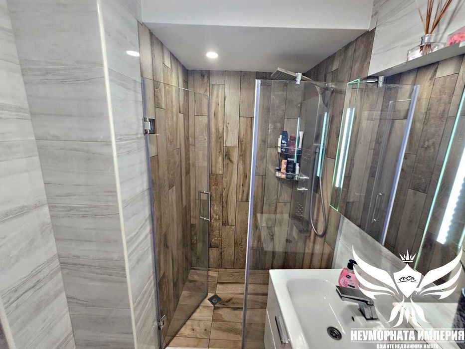 Дава се под наем Тристаен апартамент в Асеновград - 115 кв.м за 359.04 € - Снимка #8