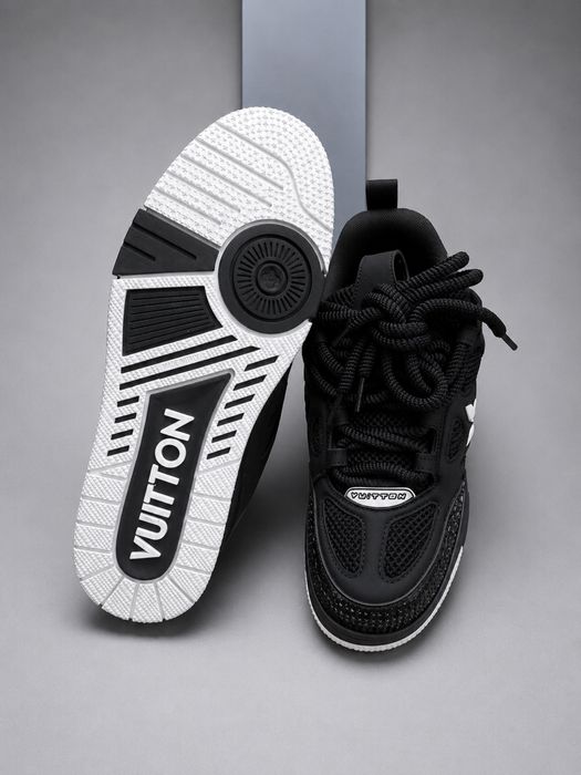Lv skate marimea 42
