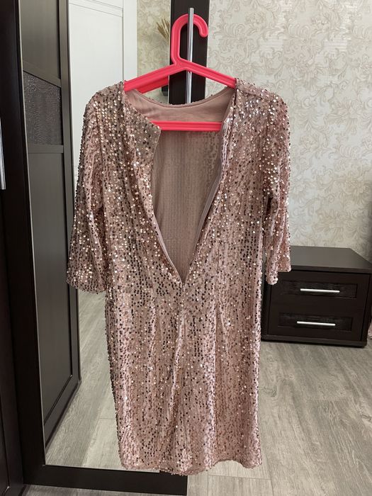 Продам красивое платье