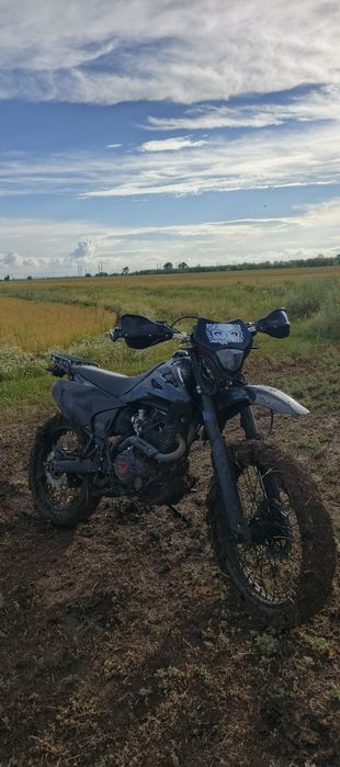 Эндуро 300кубов.