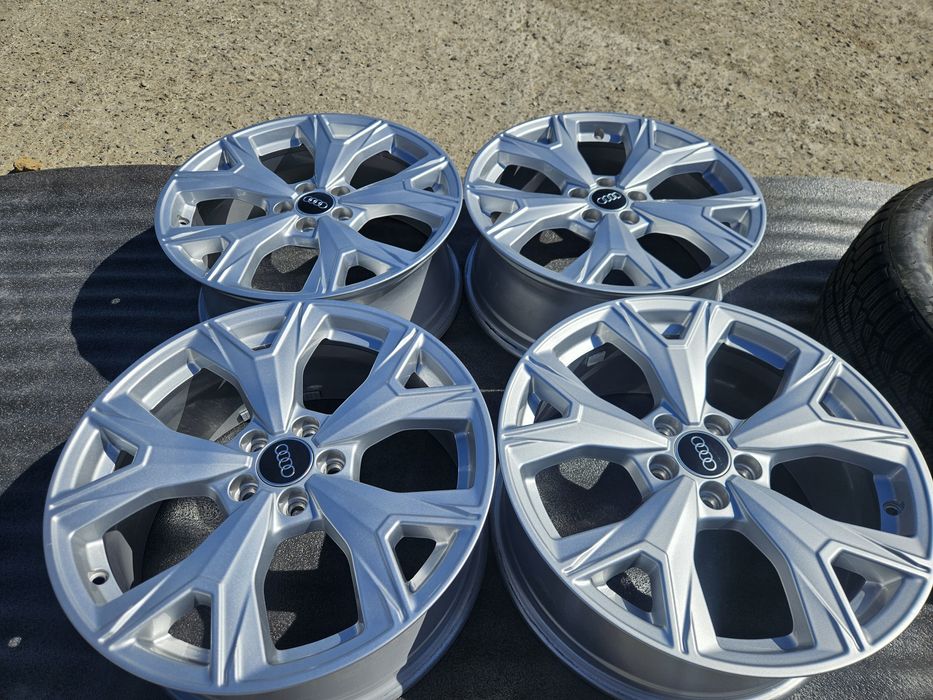 Vând jante r17 Audi A 1 5×100