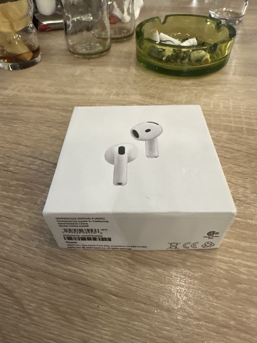 Air pods 4 noi  impecabile desfacute doar oentru proba