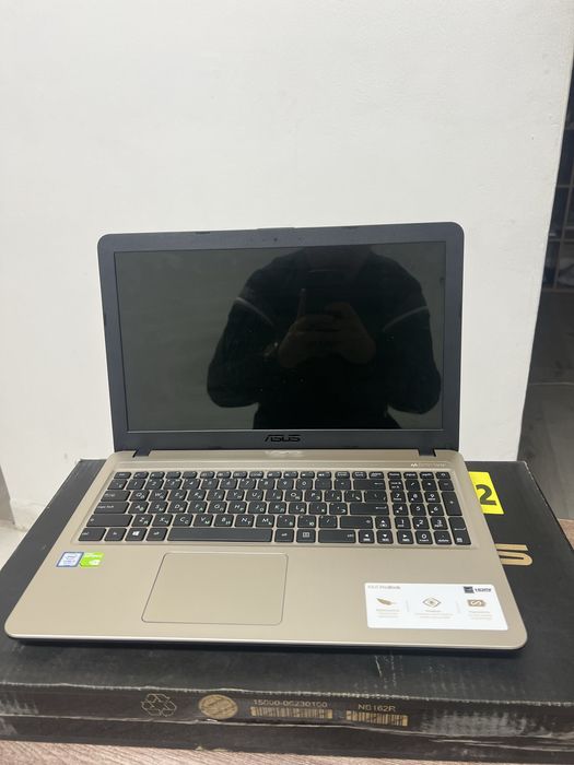 Продам новый ноутбук Asus
