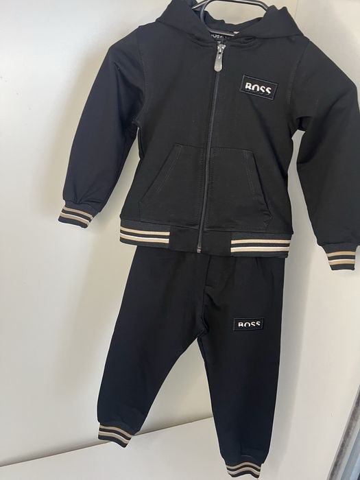 Seturi de copii disponibile de la 3 luni la 3 ani