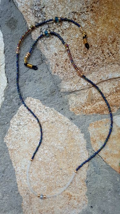 Ръчно изработени връзки за очила