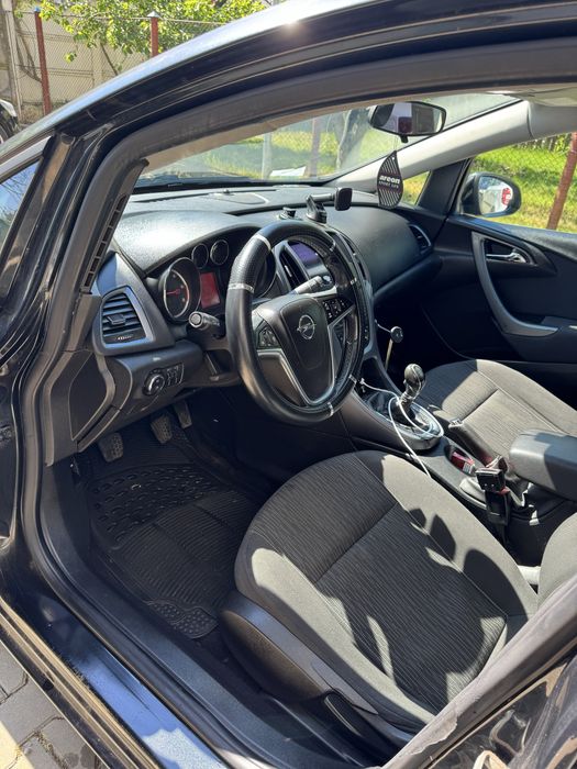 Opel Astra J 2014 1.7 CDTI