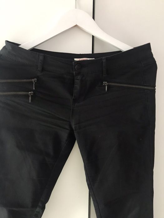 Pantaloni negri camaieu