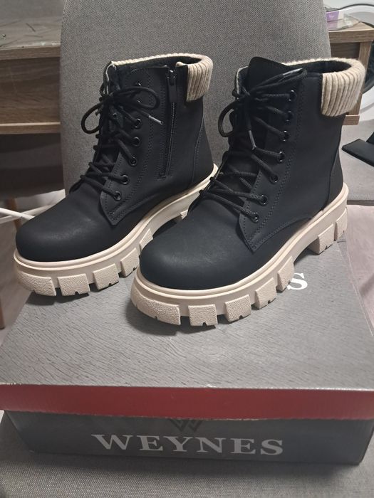 Уникални боти н.39