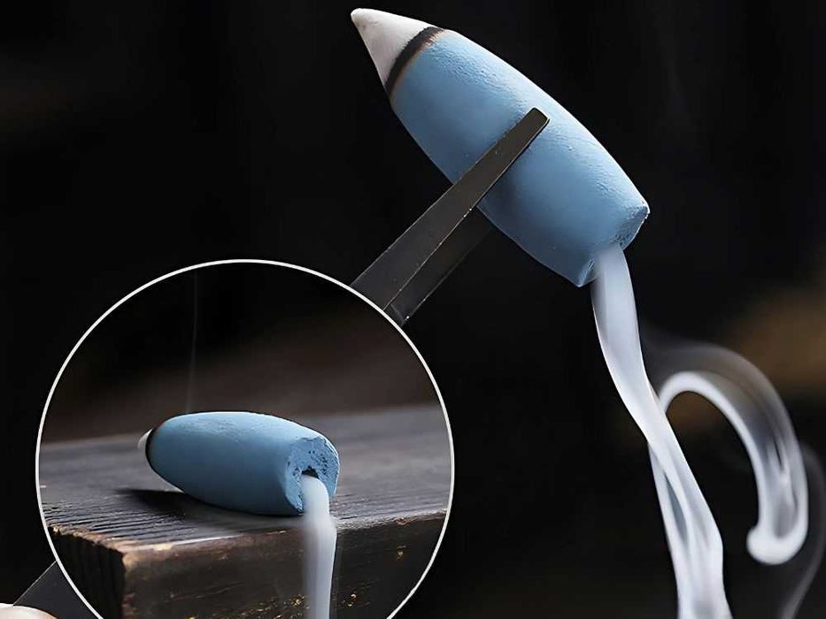 Arzator ceramic conuri parfumate cascada cu 10 conuri incluse negru