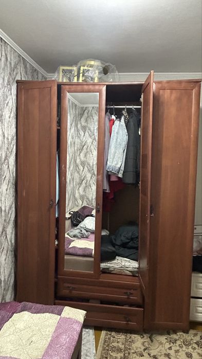 Продам шкаф для одежды