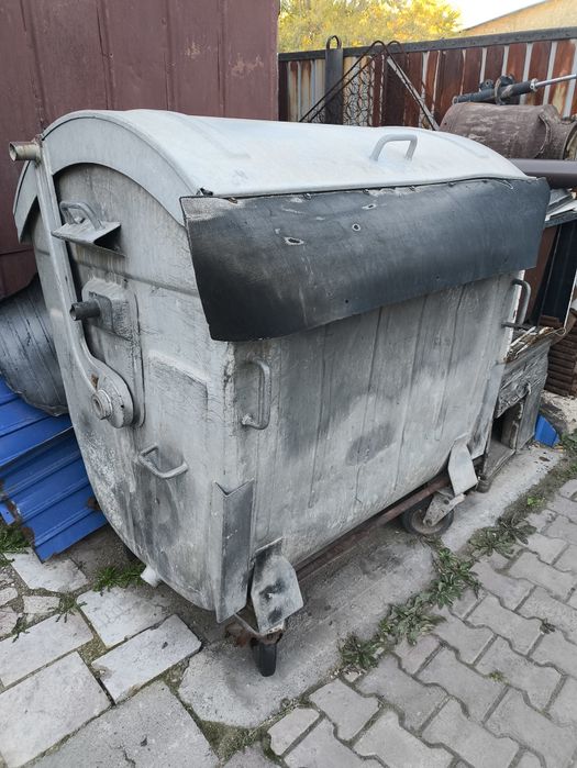 Контейнер для мусора