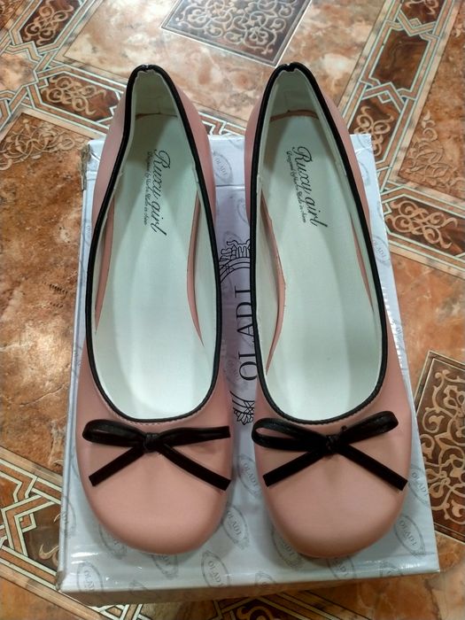 Туфли новые 39 размер