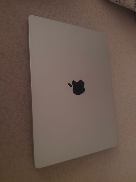 MacBook Pro 14 m1 pro