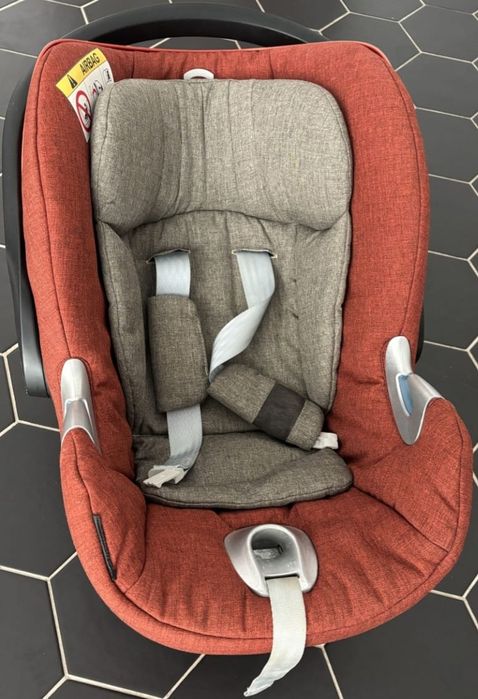 Scoica auto Cybex cu baza izofix