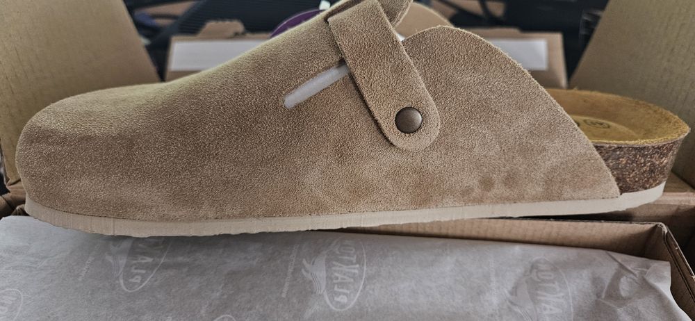 Велурено сабо Plakton