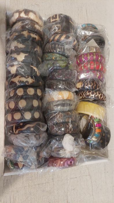 Бижута На Едро Лот 521 Бр – Всичко Заедно 0.50 EUR/Бр