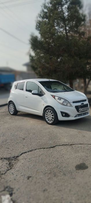 Spark moshina sotiladi