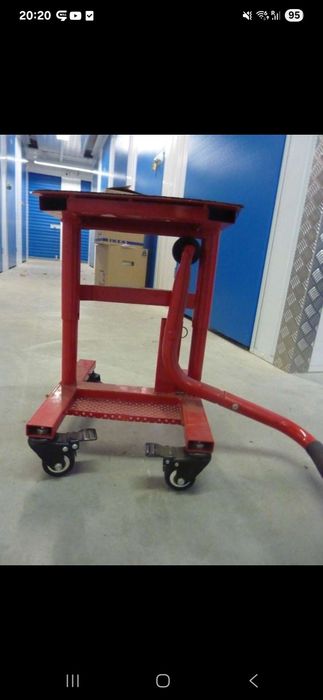 Elevator, cric motocros