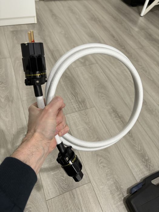 Cabluri hi-fi (power si speakers) noi