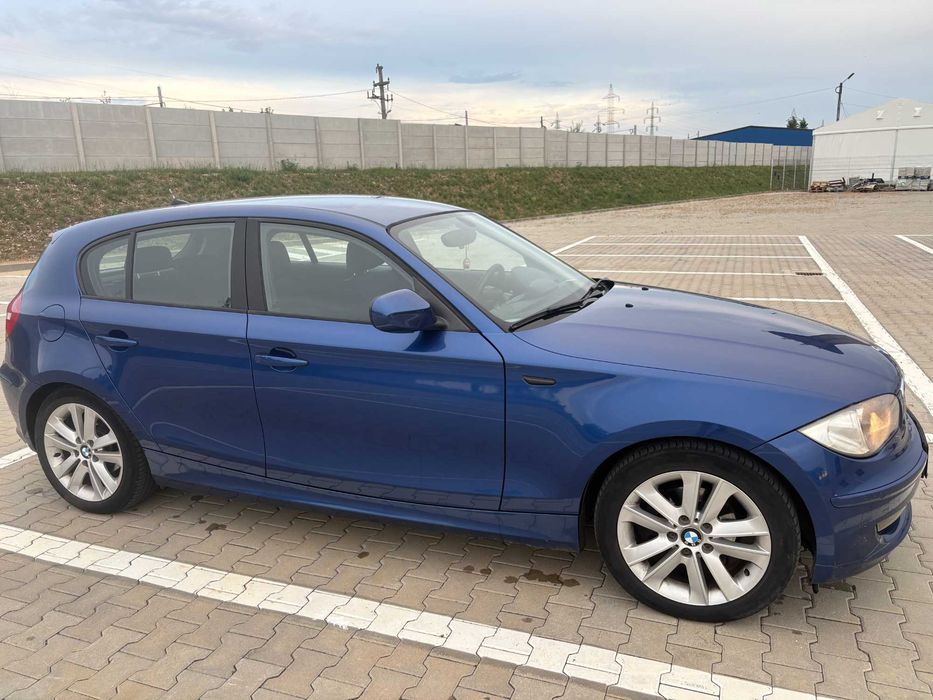 BMW 1 Series 2010 — imagine 5
