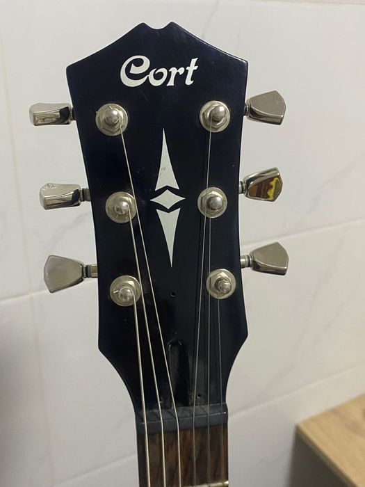 Электрогитара Cort CR50 Les Paul