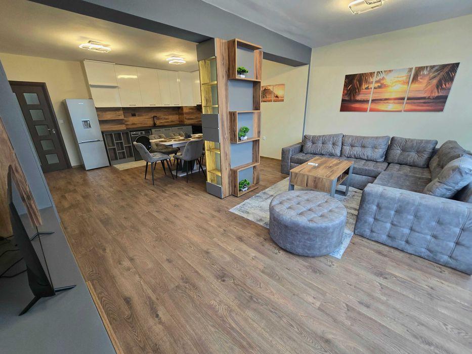 Продава се Тристаен апартамент в Стара Загора, Била - 176 кв.м за 1012 €/кв.м - Снимка #4