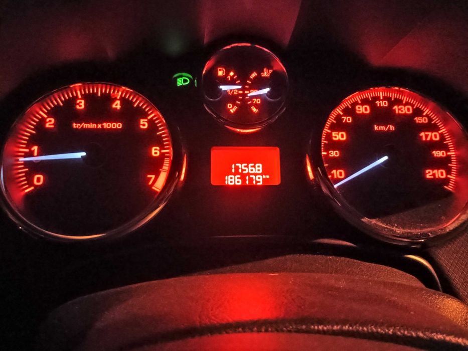 Peugeot 207cc 1.6 120cp