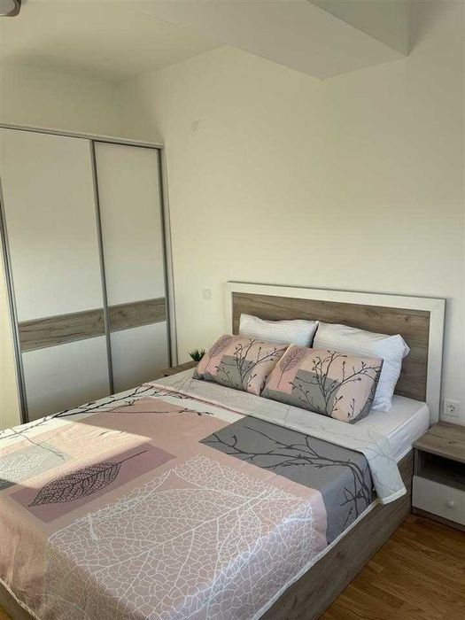 Дава се под наем Тристаен апартамент в Пловдив, Кючук Париж - 95 кв.м за 448.8 € - Снимка #7