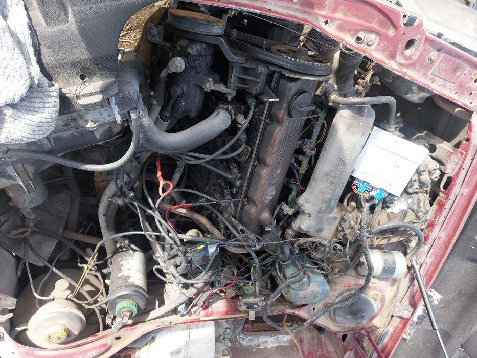 Двиготель 2.2 на ауди 100 с3