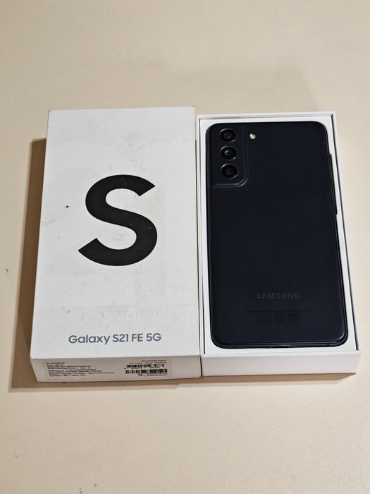 Samsung S21 FE 128 gb Ram 6 5G