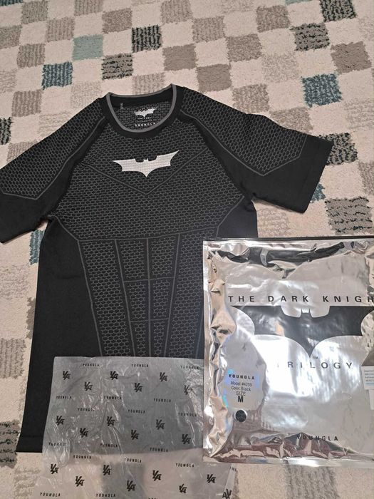 Продавам НОВА тениска YOUNGLA, M размер, черна