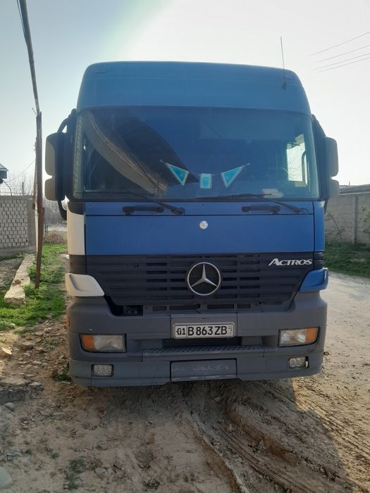 Mercedes Benz euro 2.  сотилади