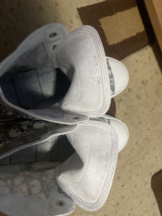 Vand papuci dior B23 marimea 42