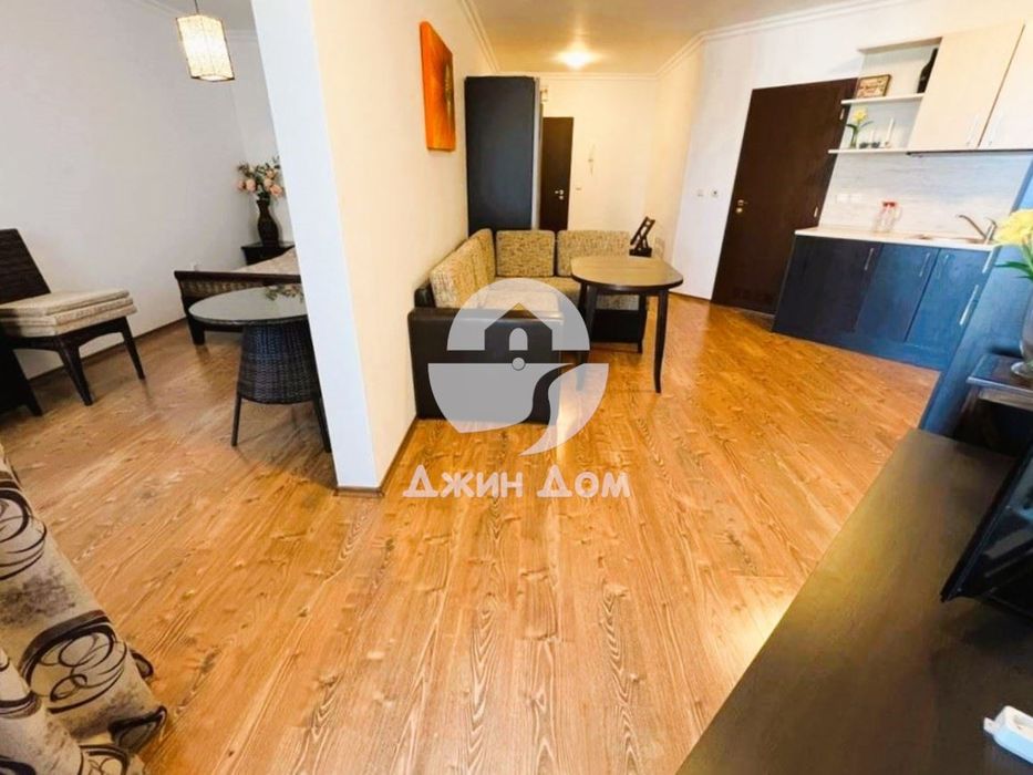 Продава се Двустаен апартамент в Свети Влас - 63 кв.м за 1332 €/кв.м - Снимка #5