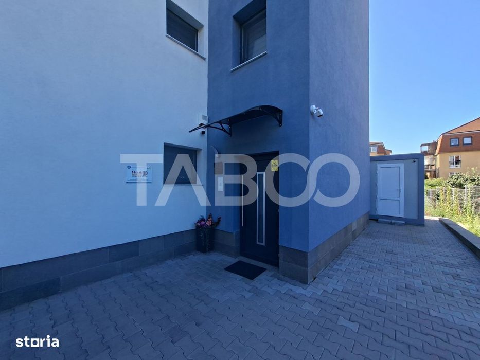 Spatiu birouri de inchiriat 2 camere si receptie zona Strand