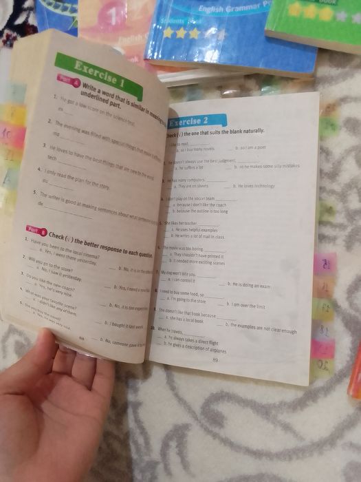 Kitoblarimni sotaman,holati yangi